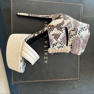 Azalea Wang platform heel